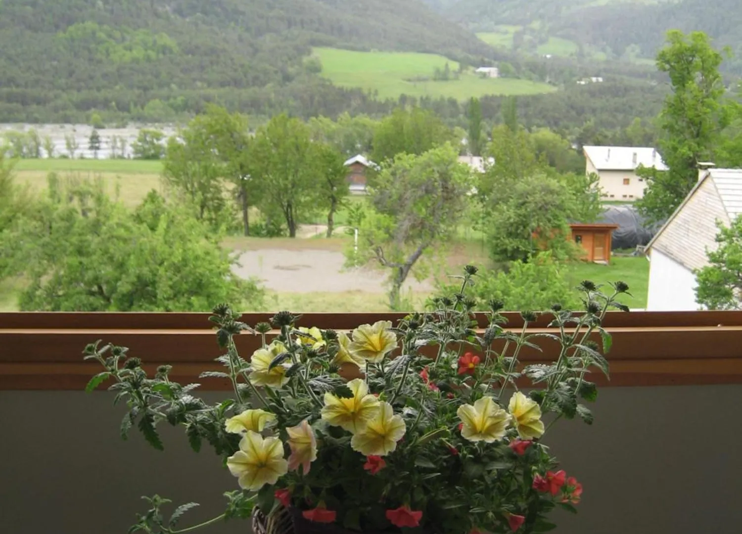 Alpes Montjoie Apartment Faucon-de-Barcelonnette