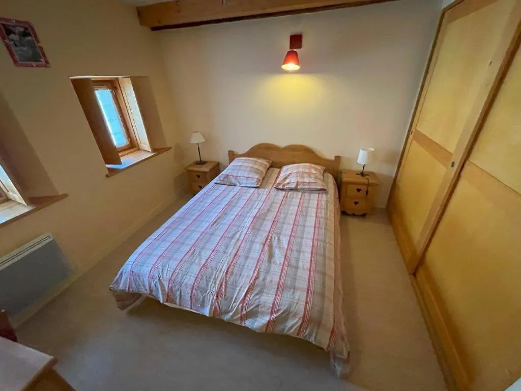 Appartement Alpes Montjoie à Faucon-de-Barcelonnette 0*,